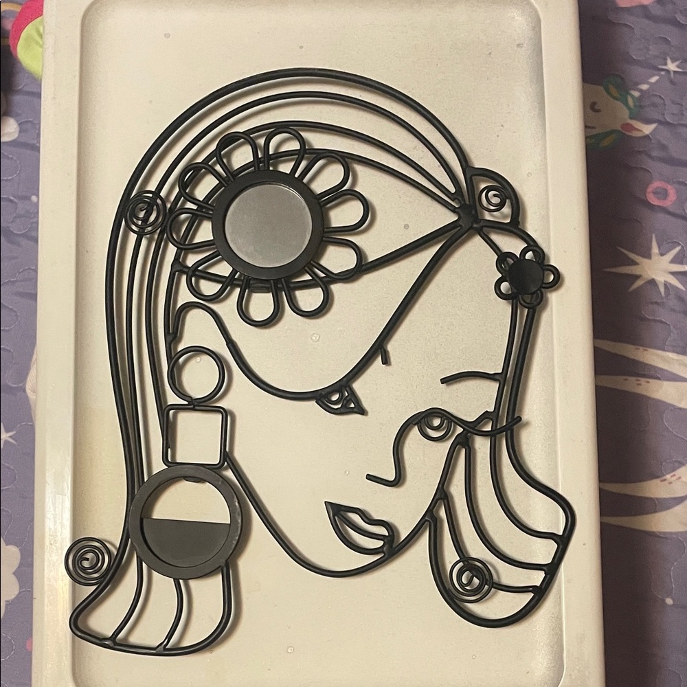 Vintage Black Wire Art Wall Decor